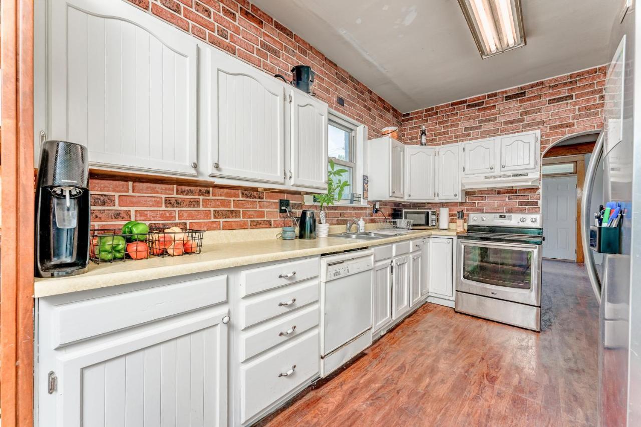 Awesome House, 5 Minutes To Dt, 2 Miles To Stadium And Ruby Memorial! Morgantown Exterior foto