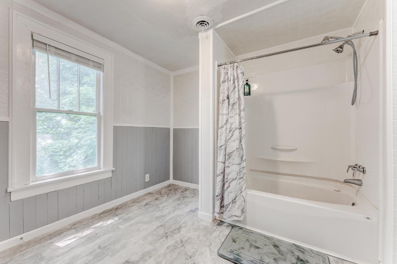 Awesome House, 5 Minutes To Dt, 2 Miles To Stadium And Ruby Memorial! Morgantown Exterior foto